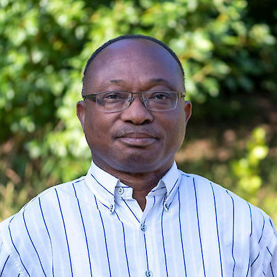 Dr. Daniel Duah